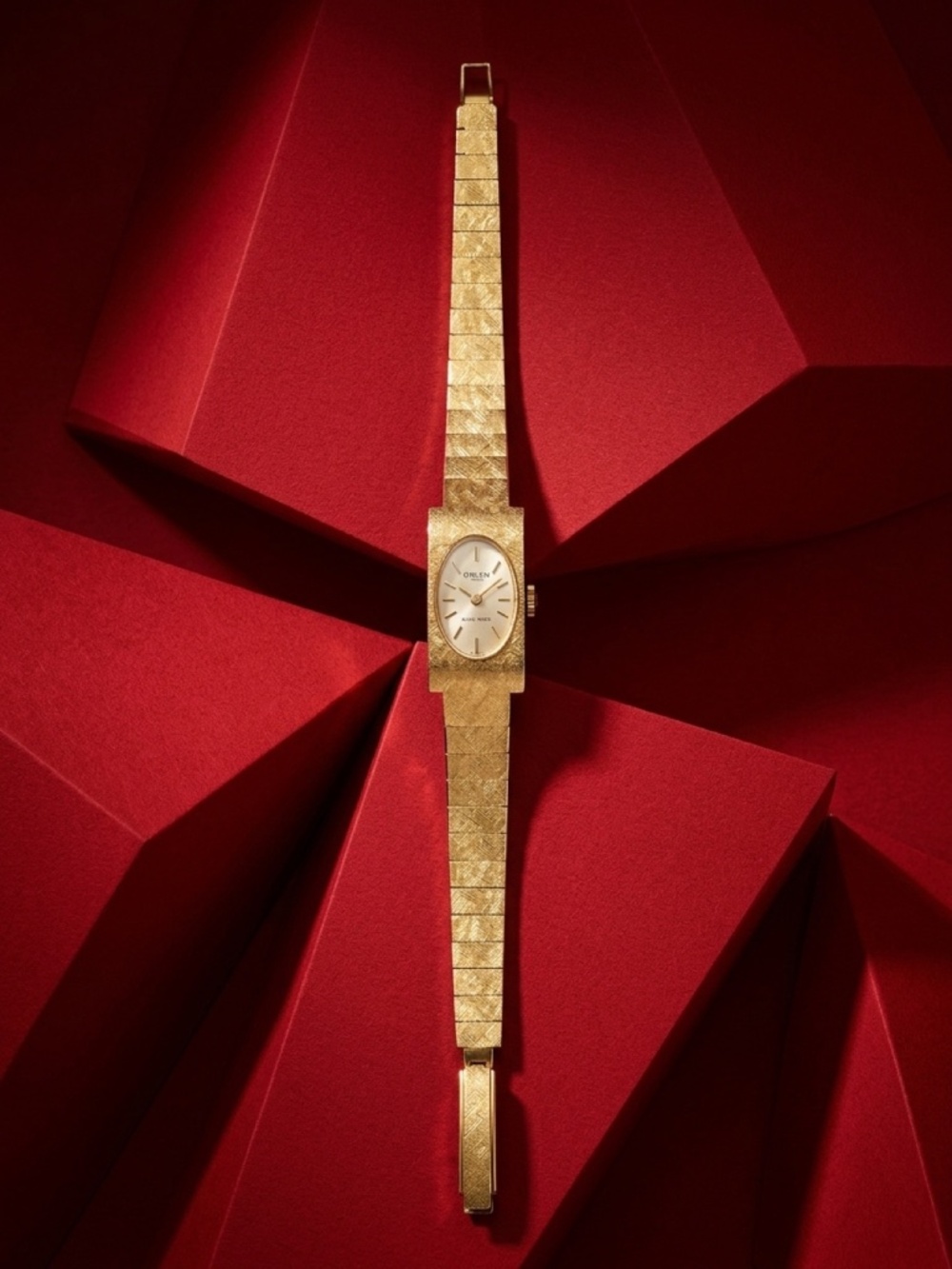 Vintage Gruen Geneve Precision 10 Microns Gold Watch